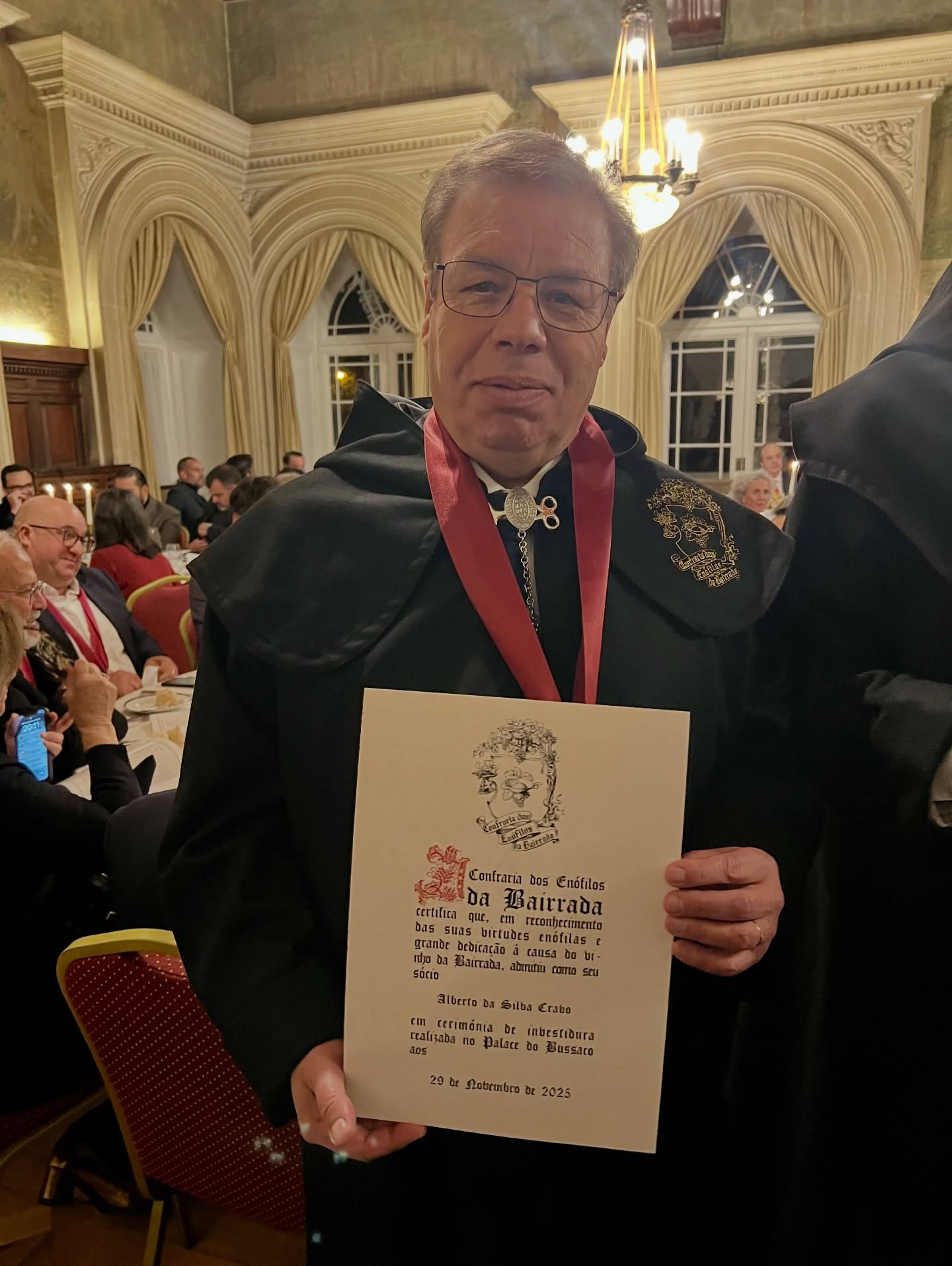 ENTRONIZAÇÃO DO PRESIDENTE DA PATRILAR PELA CONFRARIA DOS ENÓFILOS BAIRRADA